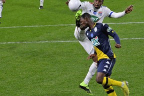 云棋牌游戏今夜门兴格拉德巴赫备战法国杯；遗憾出局细节曝光；球迷炸锅；控场能力受关注的简单介绍